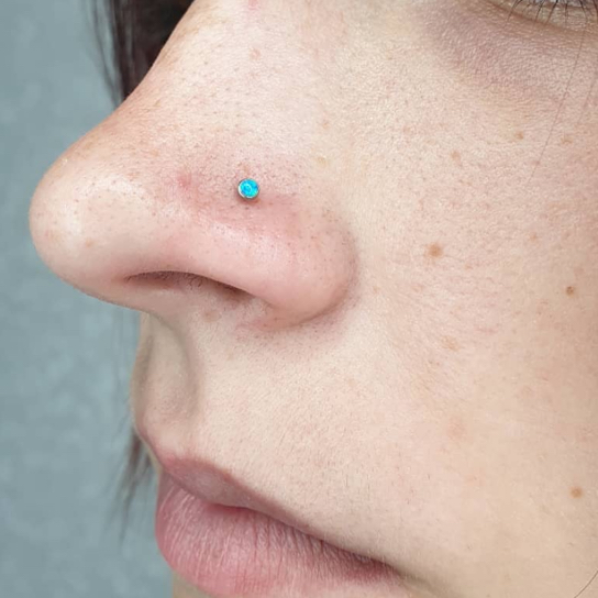 Прокол носа