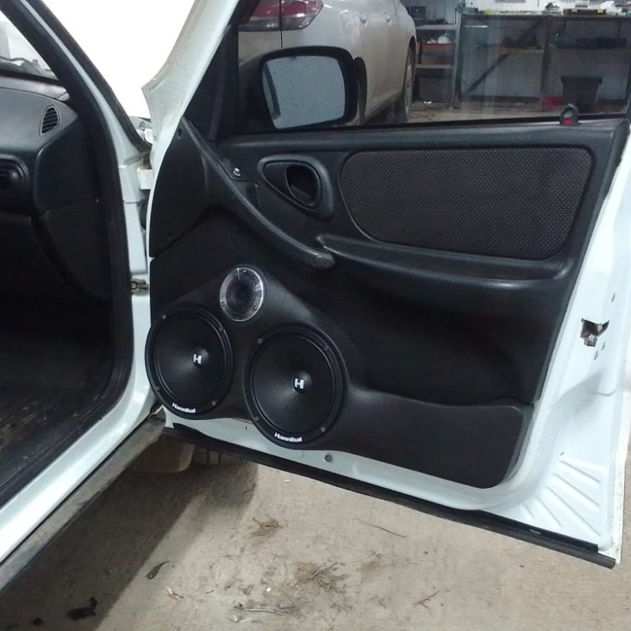 Установка динамиков