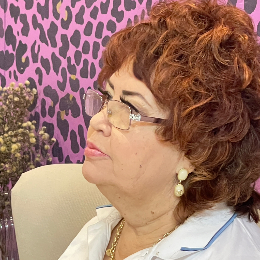 Лариса Николаевна