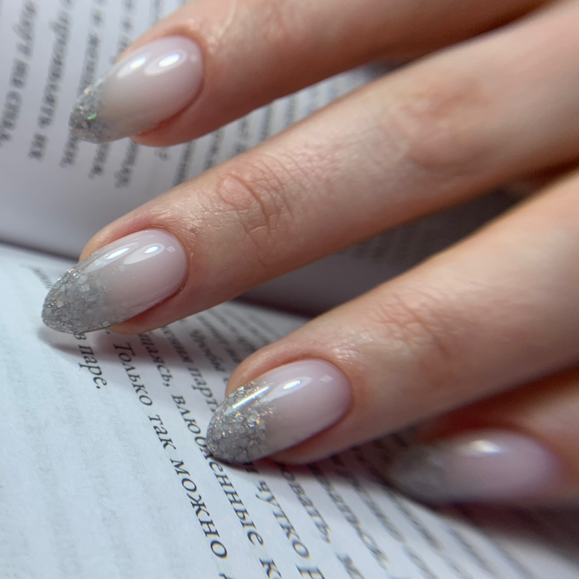 Коррекция наращенных ногтей