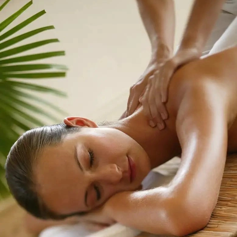 Классический женский массаж