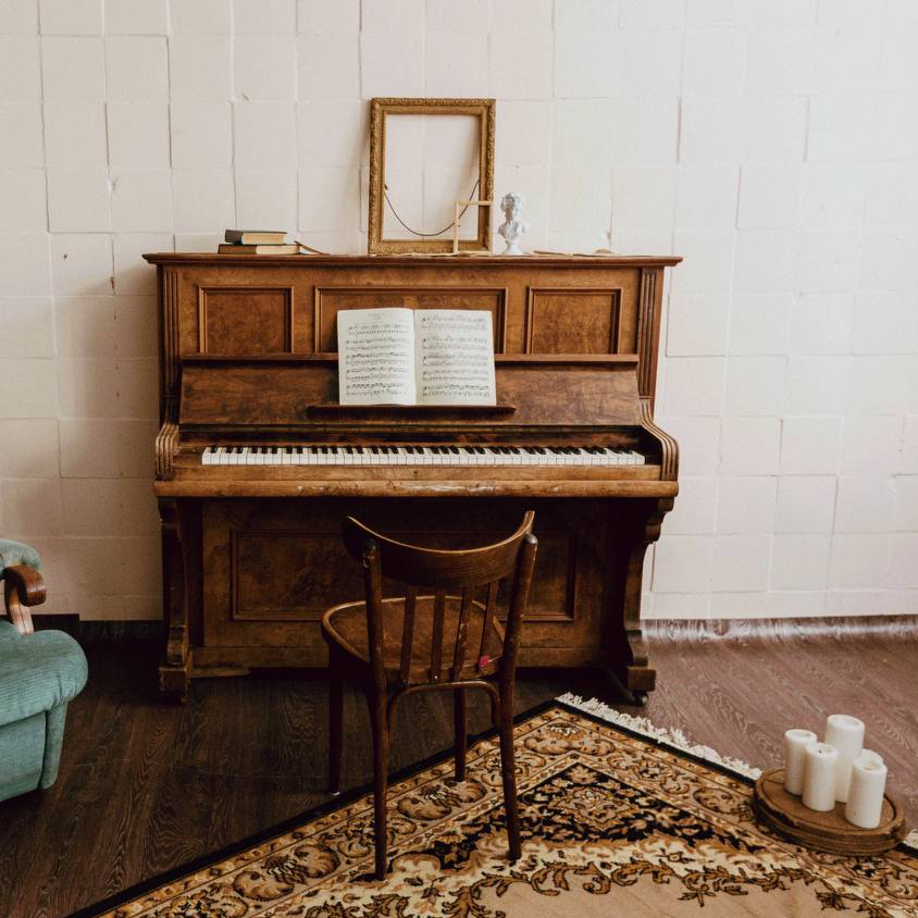 Аренда фотостудии 3 часа (свяжитесь со студией после бронирования)