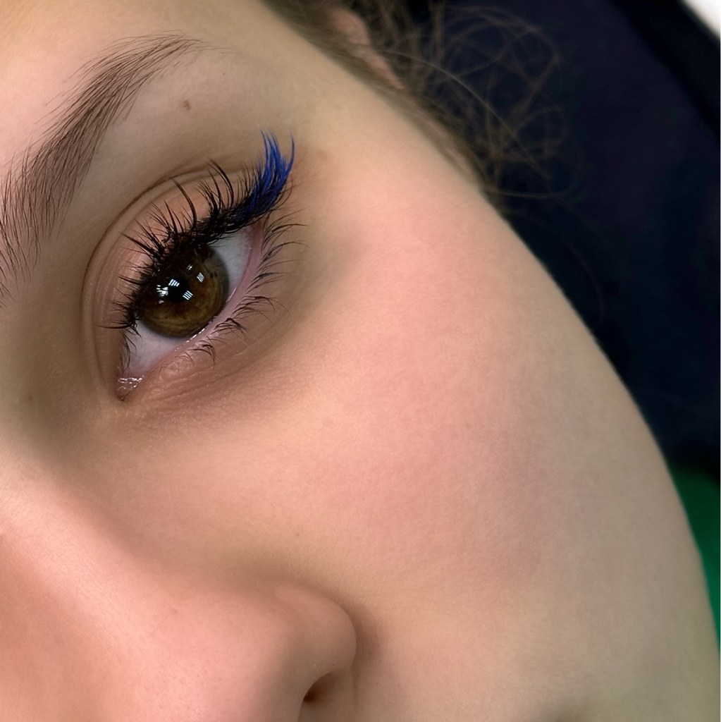 Наращивание ресниц 1D