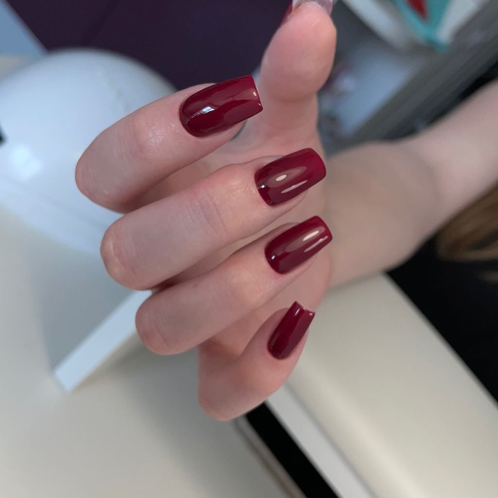 Покрытие/коррекция своих ногтей