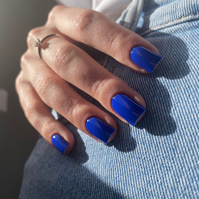 Однотонное покрытие+идеальная архитектура/длинные ногти