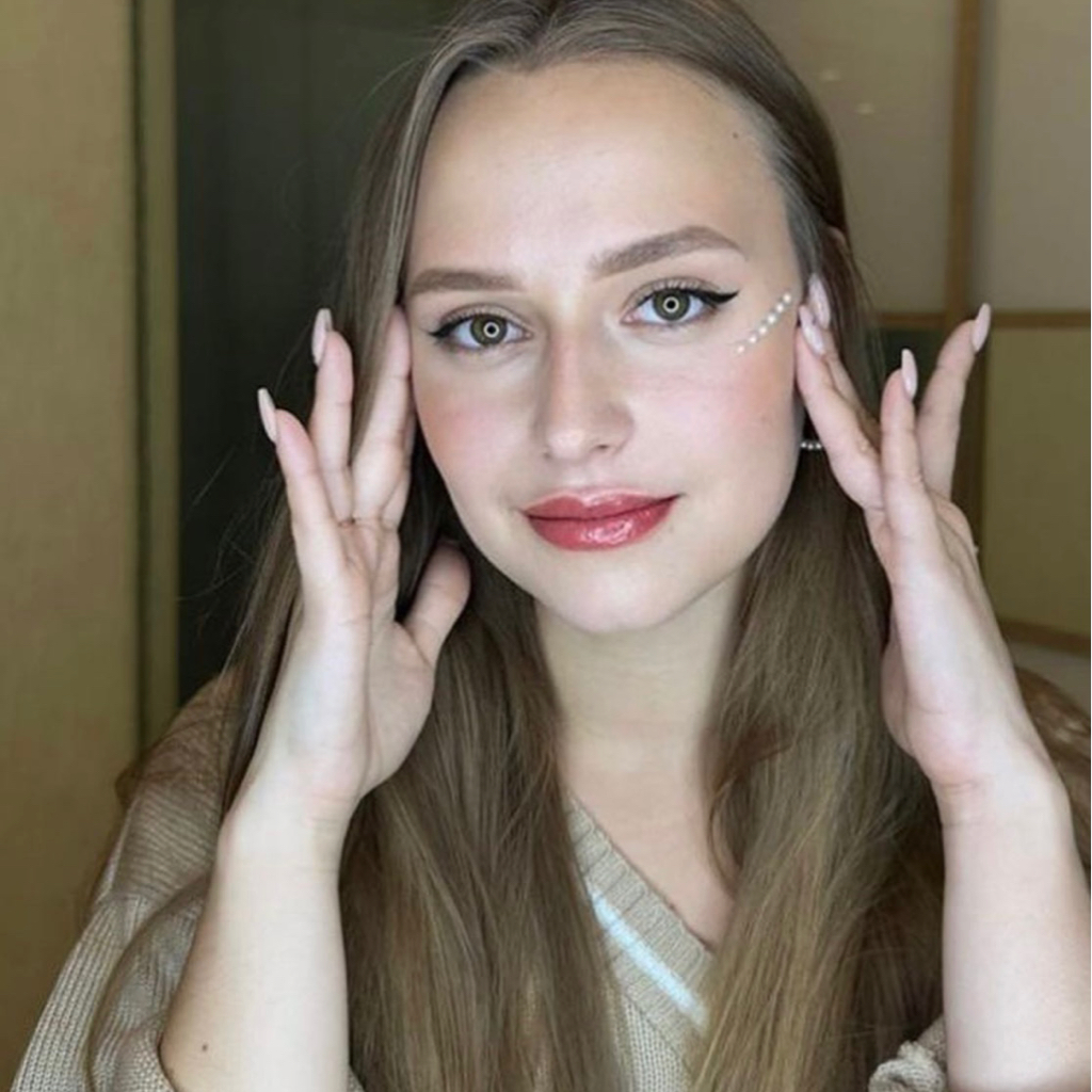 Перманентный макияж губ