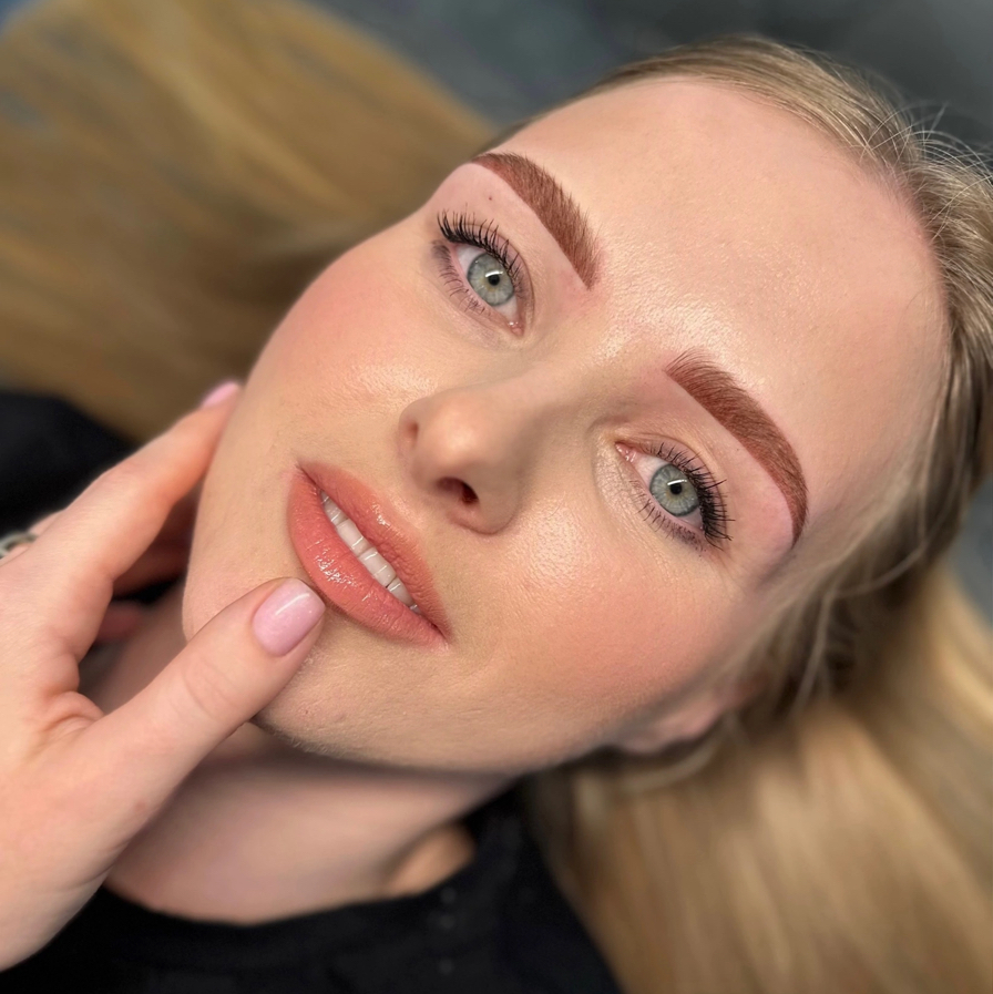 Рефреш Перманентного Макияжа (обновление через 1,5-2 года)