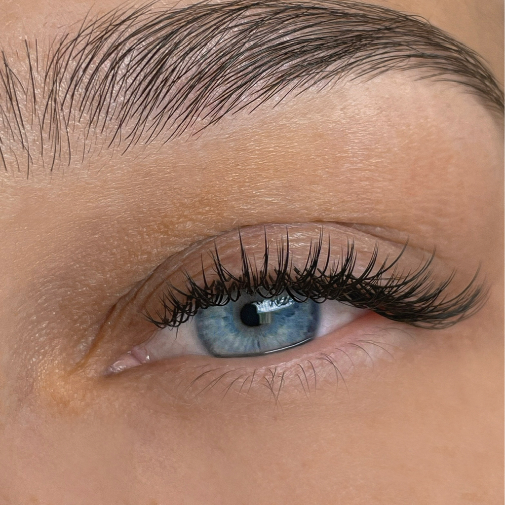 Эффект мокрых ресниц (в 2 объеме)