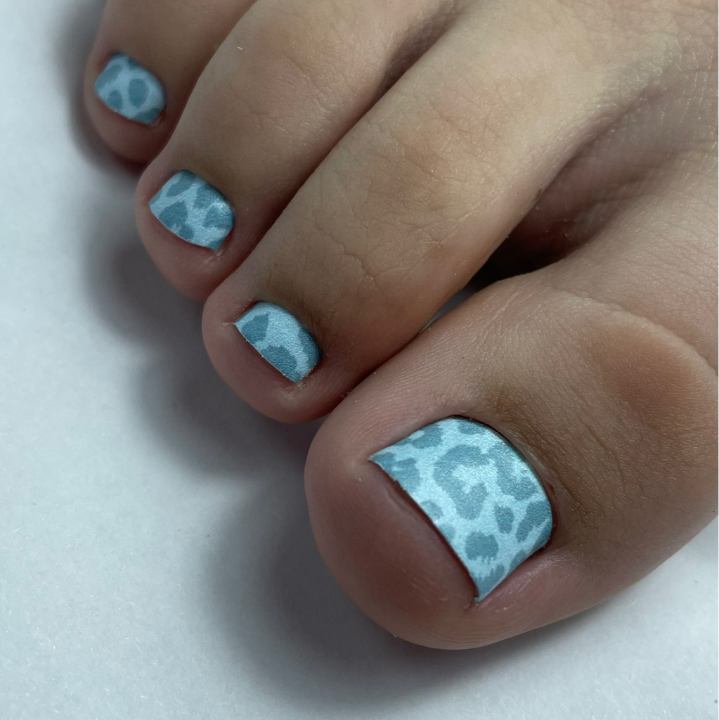 Обработка пальчиков с покрытием гель лак