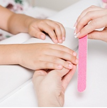 Детский маникюр