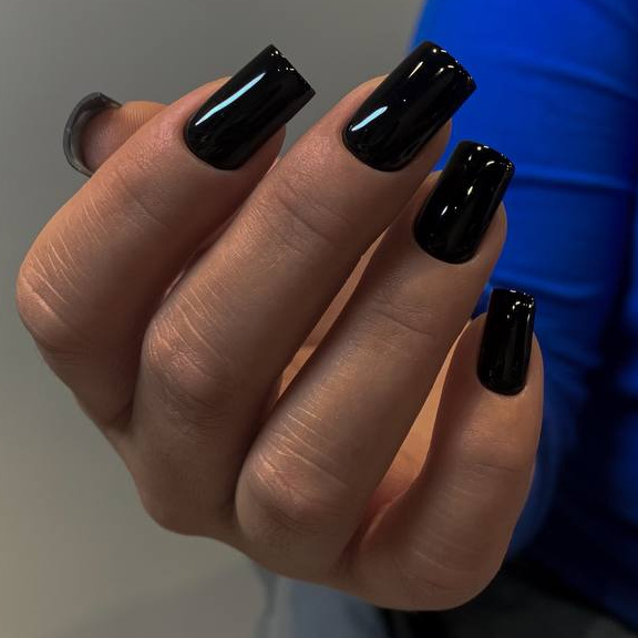 Маникюр + покрытие  (ТОП-мастер)