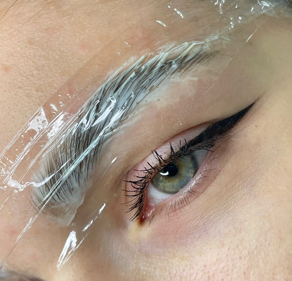 Коррекция + окрашивание + уход