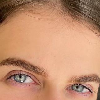 Коррекция бровей воском + окрашивание хной