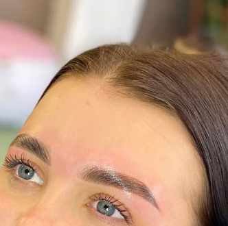 Комплекс: Ламинирование бровей + коррекция бровей+ окрашивание