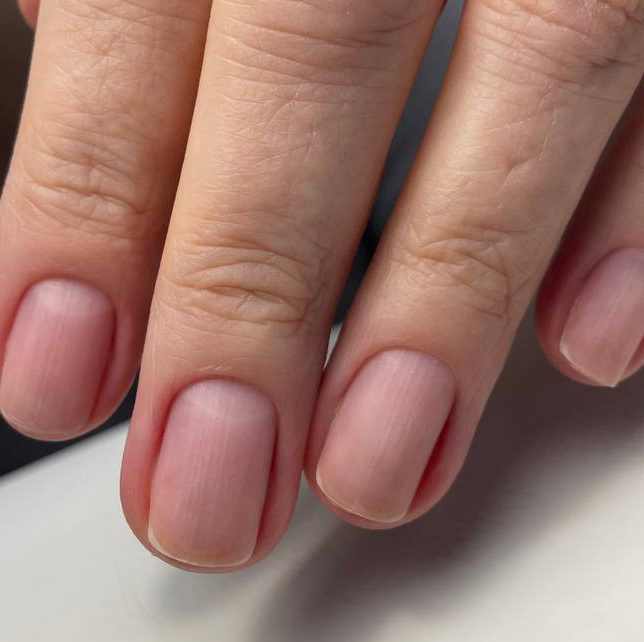 Маникюр без покрытия