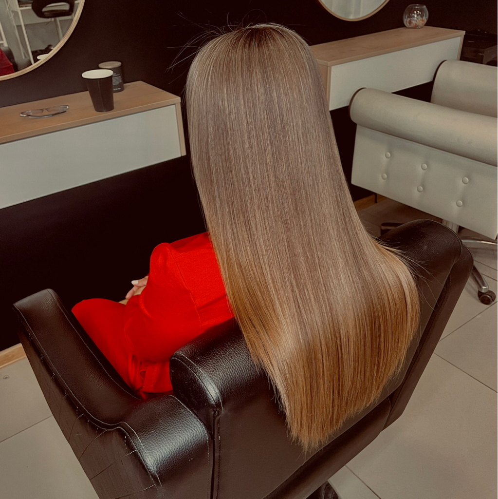 Кератиновое выпрямление