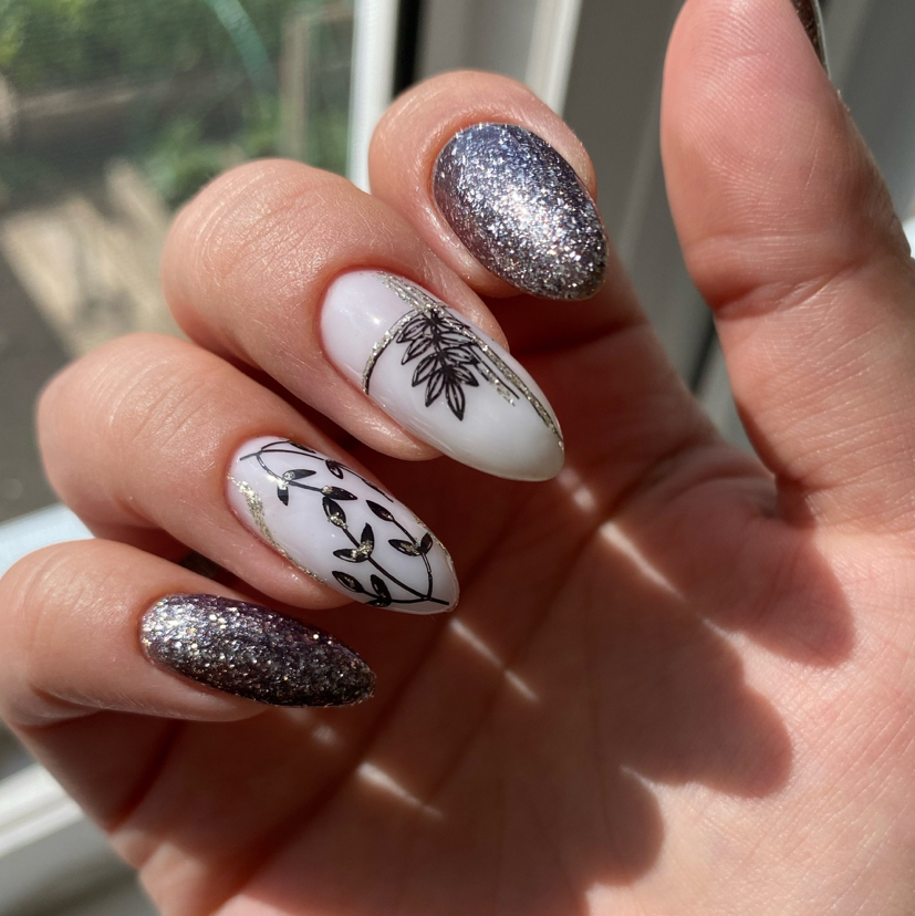 Маникюр с покрытием гель-лак