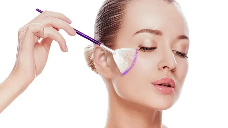 Профессиональный уход для кожи лица