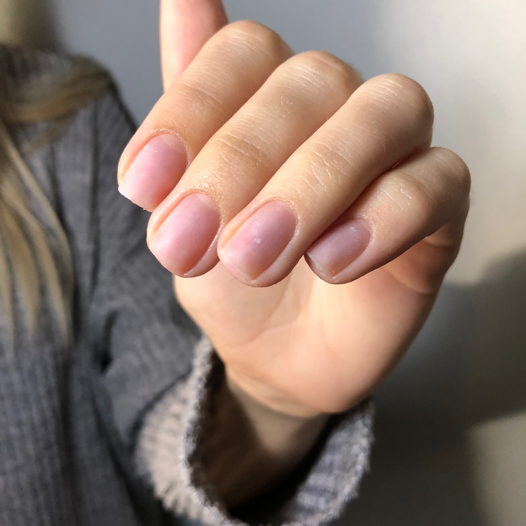 Комбінований манікюр без покриття