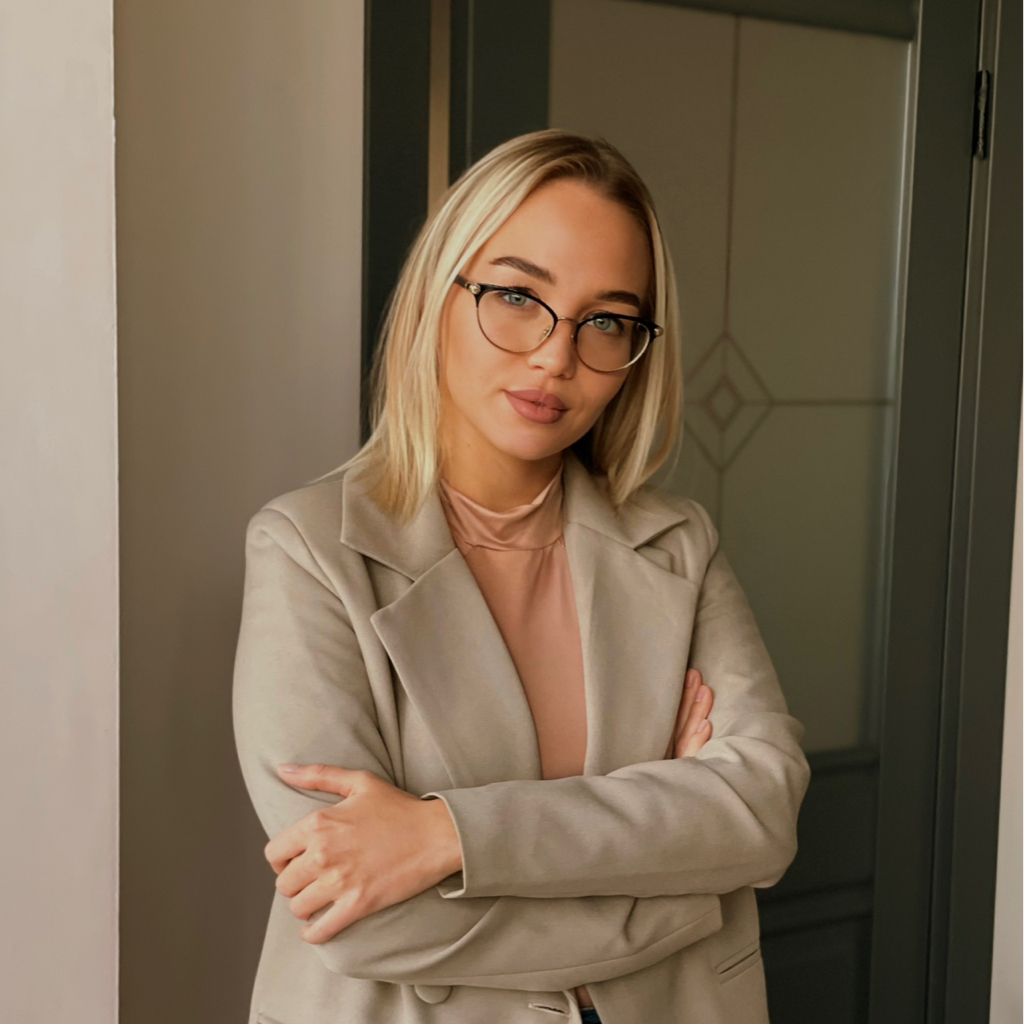 Ефремова Алена