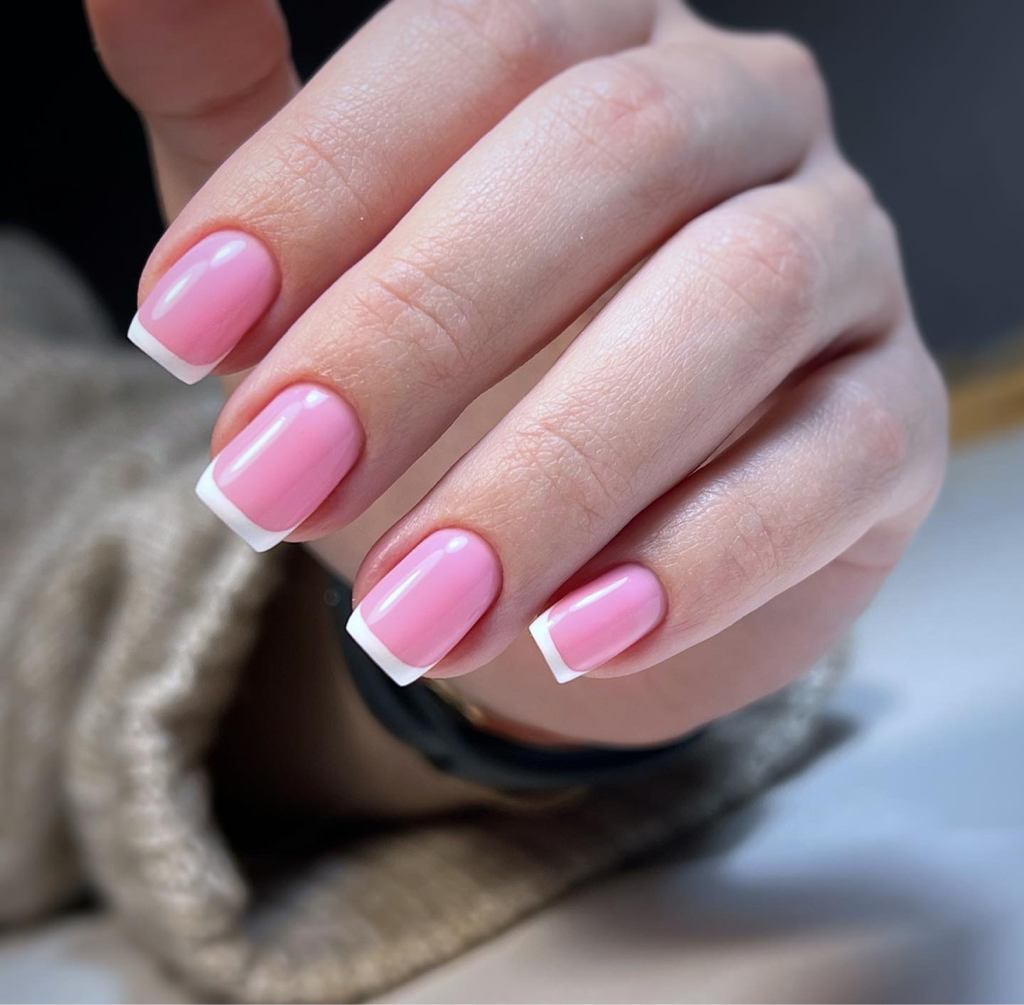 Маникюр с покрытием гель -лак+фрэнч