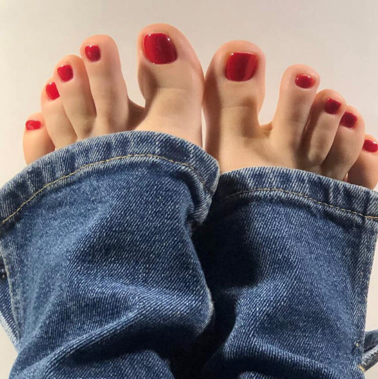 Педикюр с покрытием гель-лаком без обработки стопы