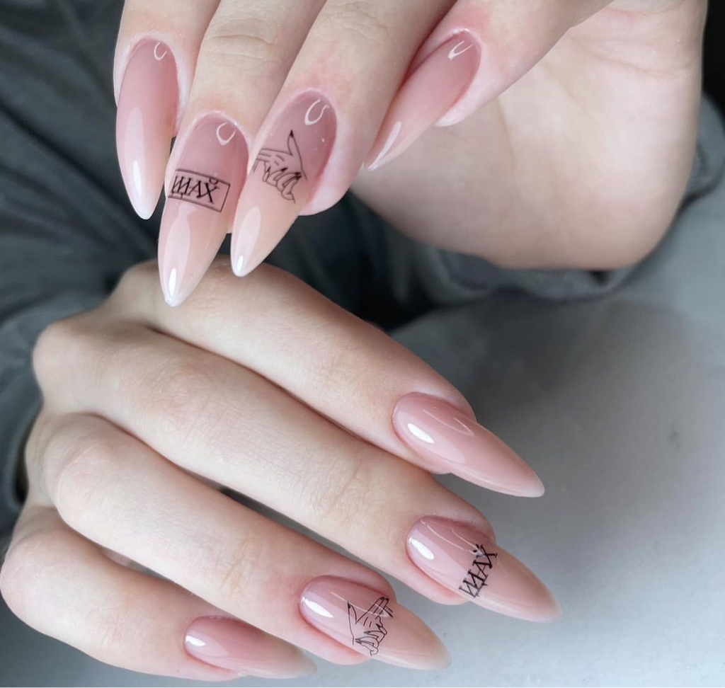 Маникюр с укреплением гелем