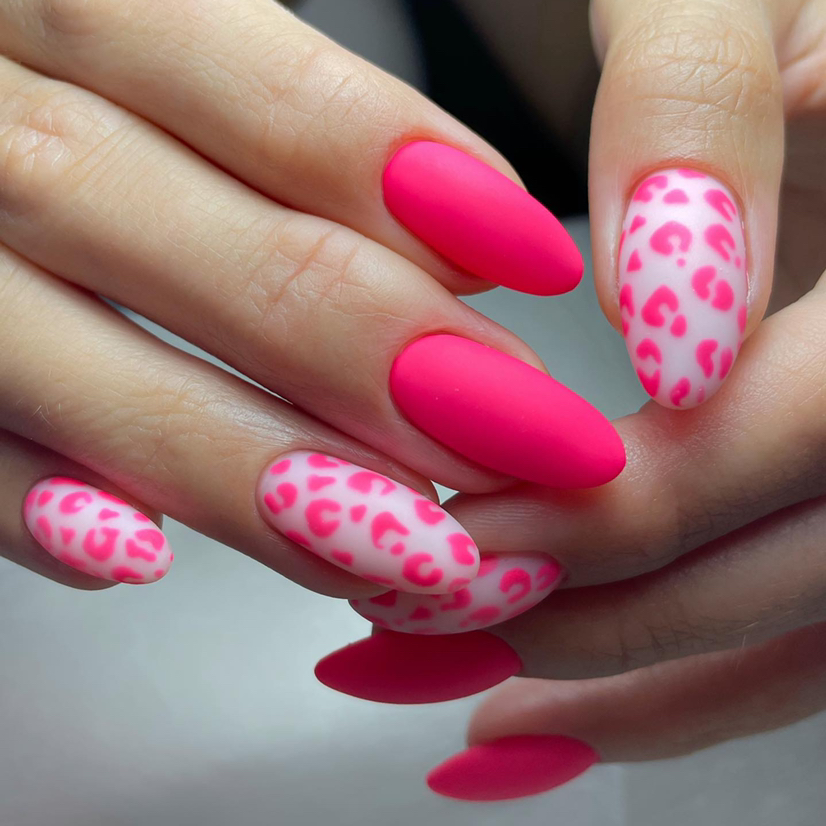 Комбинированный маникюр + укрепление гелем/полигелем + однотонное покрытие