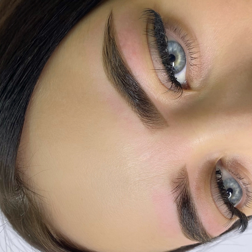 Оформление бровей