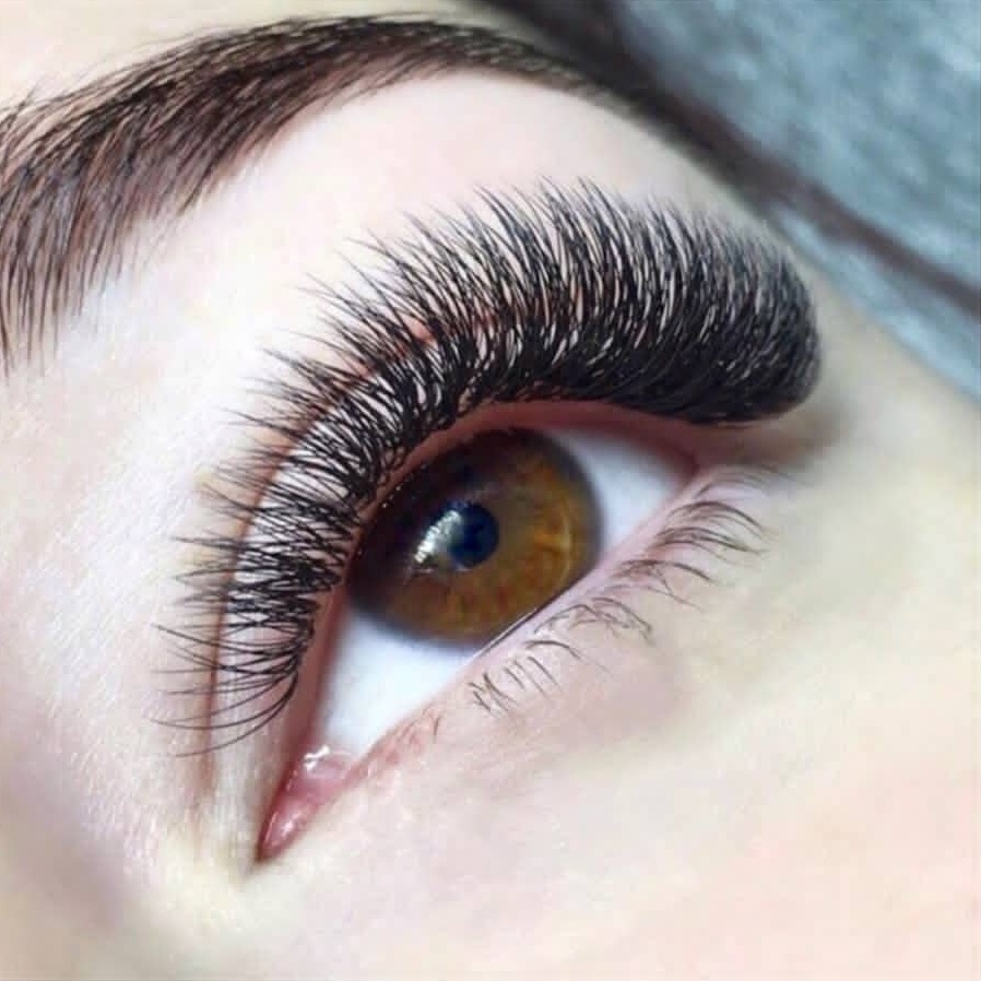 Наращивание ресниц 2,5D (топ-мастер)