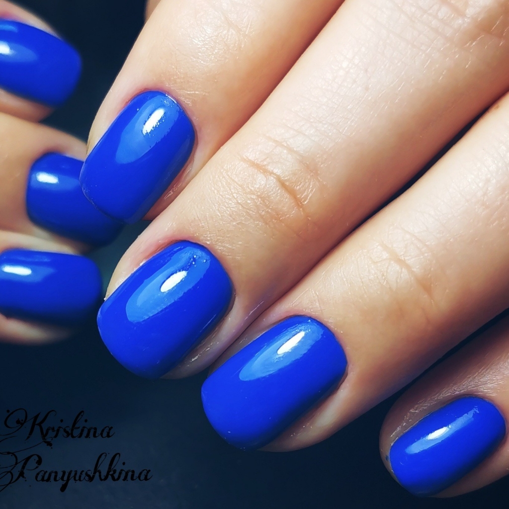 Комбиманикюр (покрытие гель-лаком, выравнивание, укрепление)