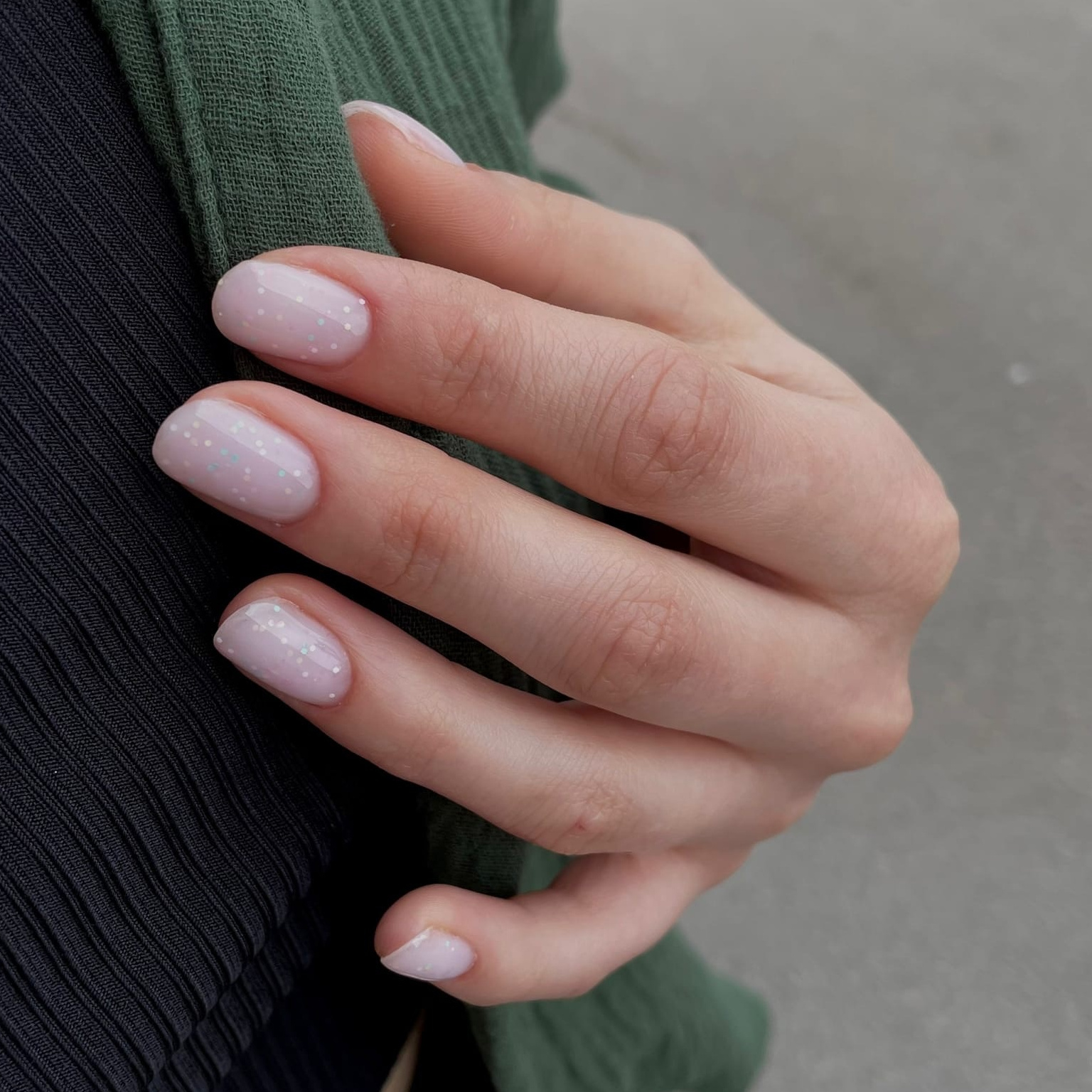 Маникюр с покрытием гель-лак ( и мужской и женский )