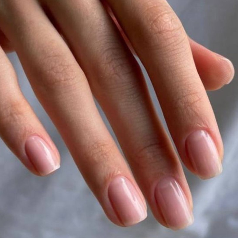 Маникюр без покрытия