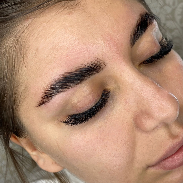 Наращивание ресниц 1,5D, 2D